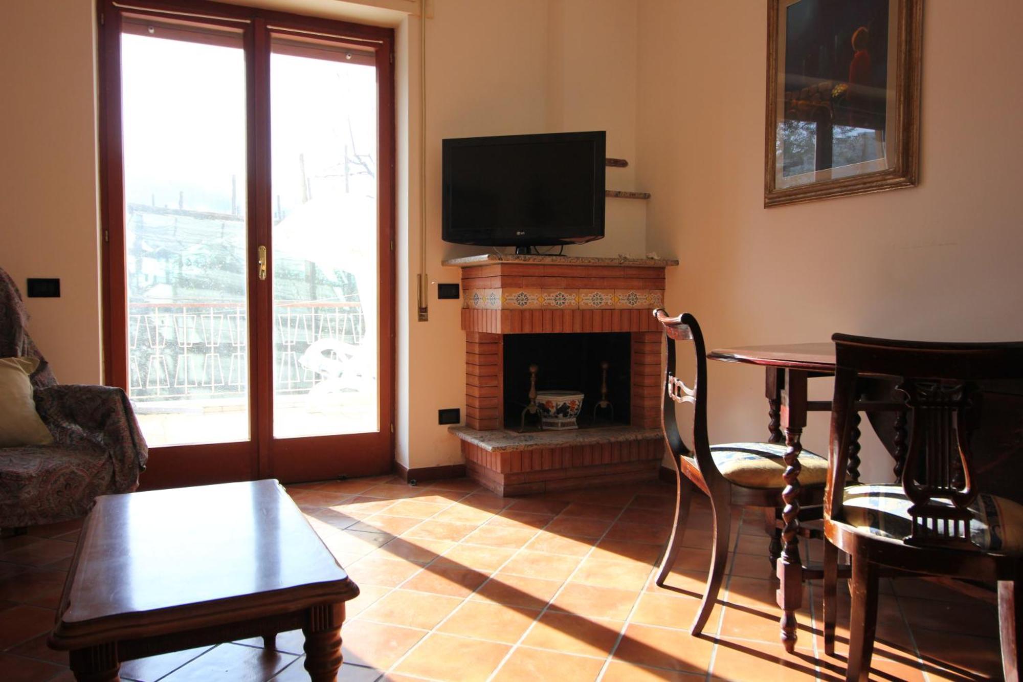 Domus Marziale Apartment Соренто Екстериор снимка